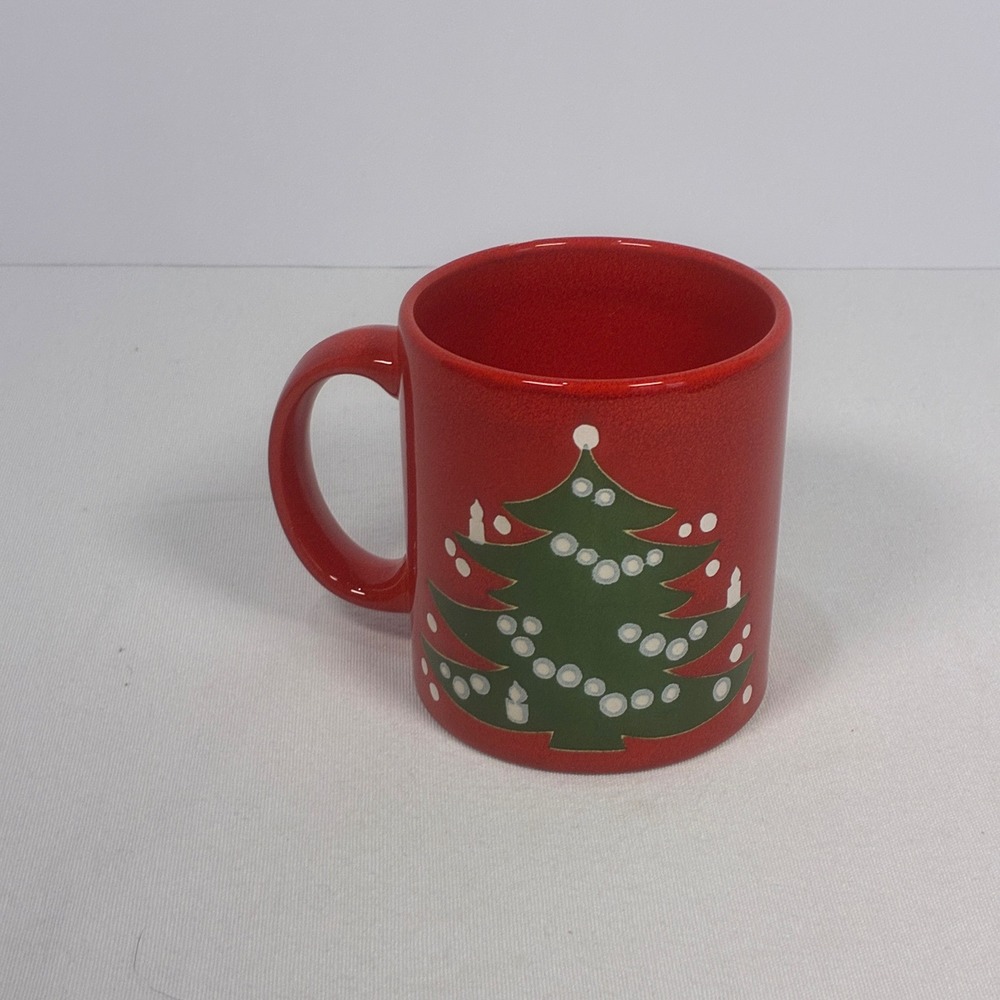 Waechtersbach Coffee Mug Red Christmas Tree West Germany Vintage
*Chip - Picture 3 of 6